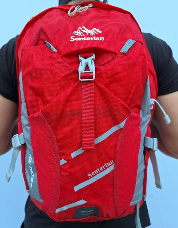 Ranac za planinarenje crveni 35L