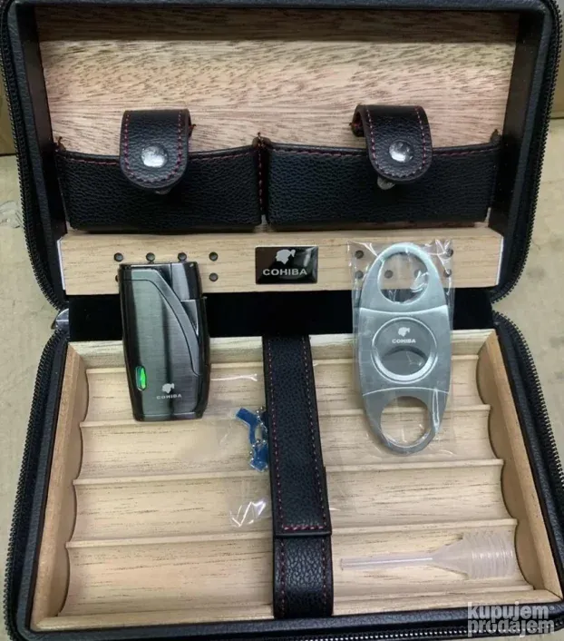 COHIBA kožni humidor za putovanja.  Dostupan u dve boje:  cr