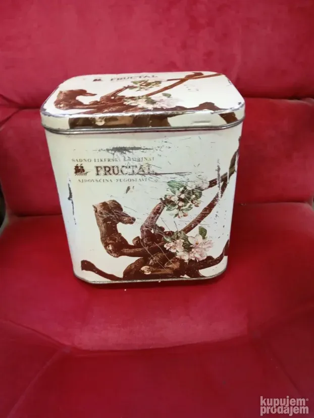 Fructal limena kutija