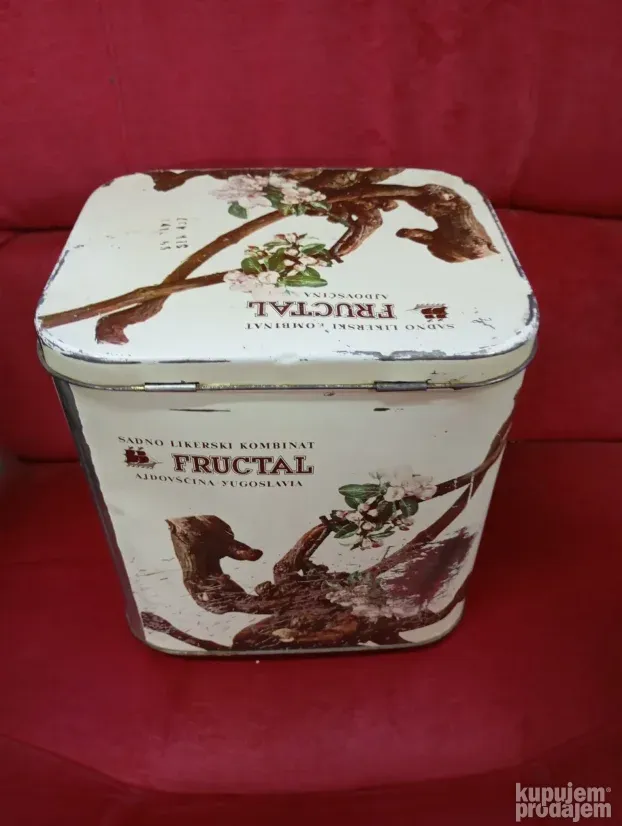 Fructal limena kutija