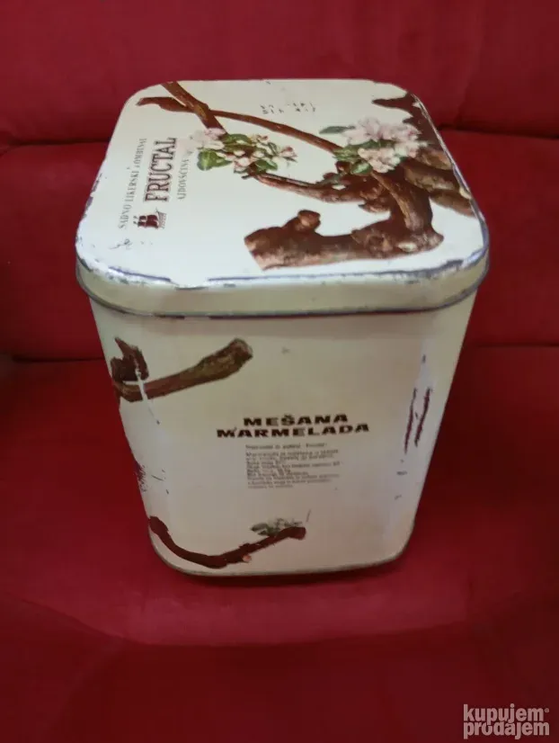 Fructal limena kutija