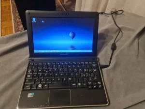 Samsung NP-NPR140  netbook 10.1 incha