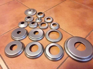 Rozetne za cev fi 30 mm metalne, inox i aluminijumske