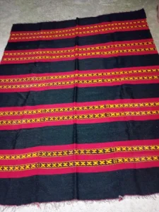 Lep tkani ćilim vuneni 190x155cm..kao nov