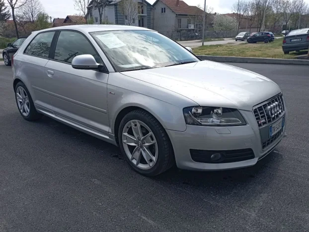 2009 Audi A3 1.9 tdi 77 kw S LINE