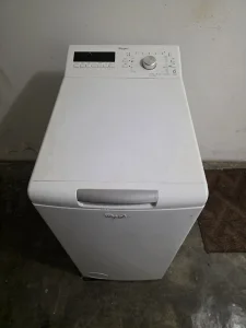 Uska Veš Mašina Whirpool 40cm / 6.5kg / 1200 Obrtaja