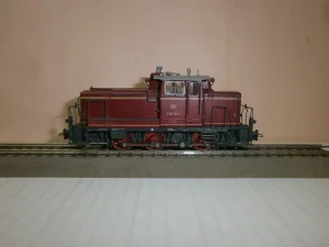 Roco - ranžirna diesel lokomotiva DB -BR-V 60 -H0 (M-18)
