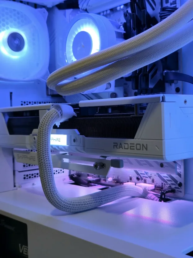 Ryzen 7 9700X RX 9070XT X870 64GB 1TB - SM151PC