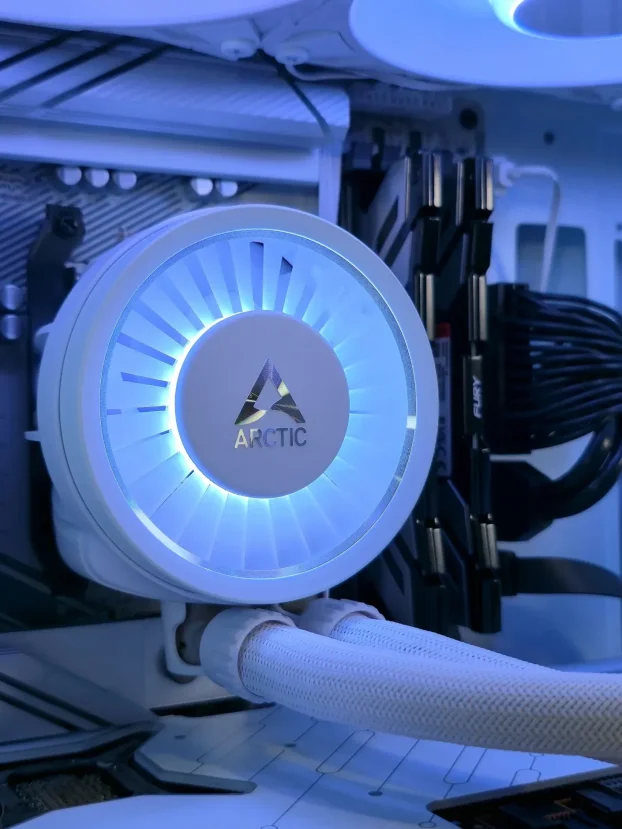 Ryzen 7 9700X RX 9070XT X870 64GB 1TB - SM151PC