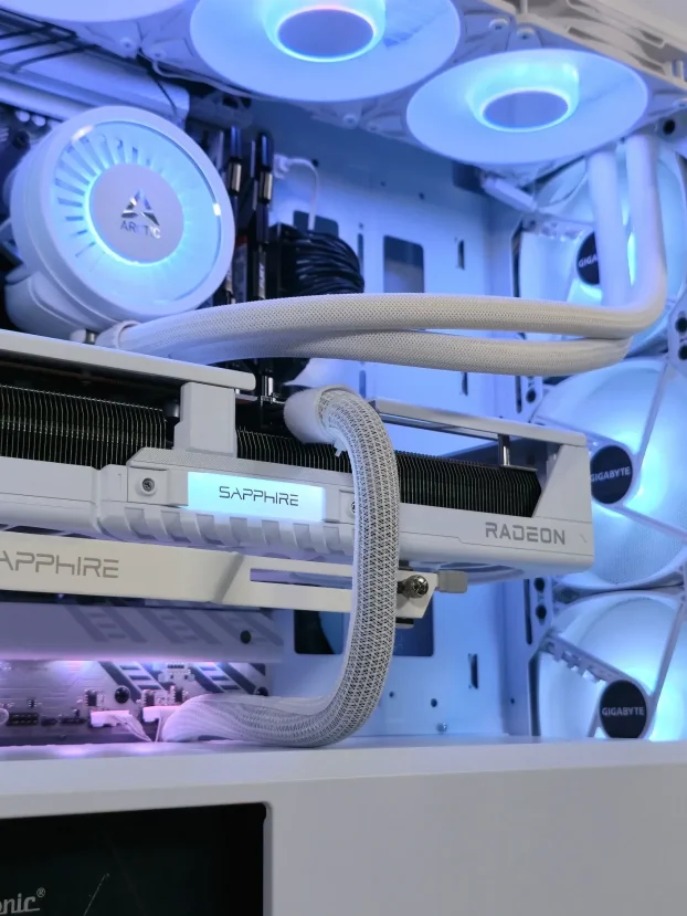 Ryzen 7 9700X RX 9070XT X870 64GB 1TB - SM151PC