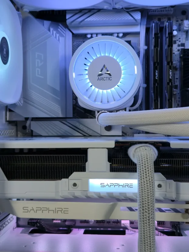 Ryzen 7 9700X RX 9070XT X870 64GB 1TB - SM151PC