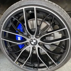 Cepovi za felne BMW 68mm CRNO BELI