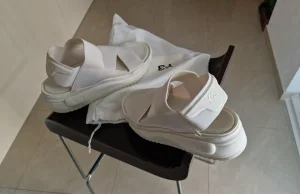 Y-3 yamamoto  rivalry sandale Nove 44,5