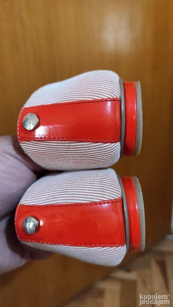 Tommy Hilfiger baletanke br.38