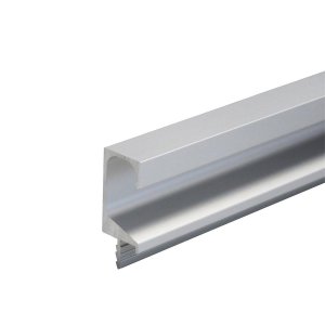 RU U 1013 G Ugradna Ručica Za Frontove Rukohvat Srebro Mat