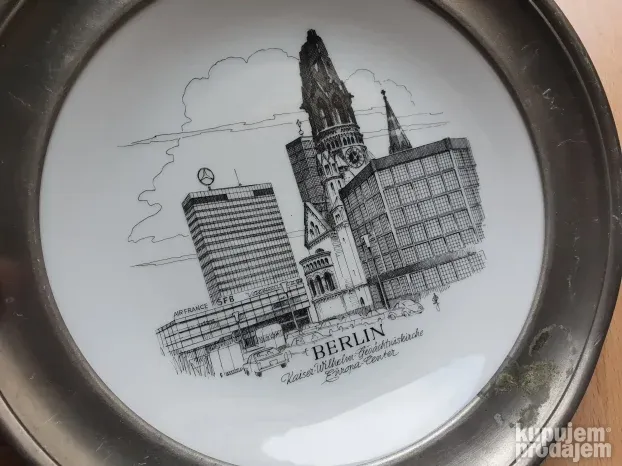 BERLIN - ukrasni tanjir