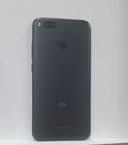 Mi A1 4/64gb @ pogledajte i ostale oglase