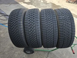 Teretne gume bridgestone ms , m+s  225 65 r16c  , 225 65 16c