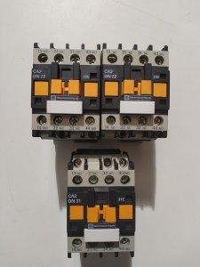 Kontaktor Telemecanique CA2 DN31