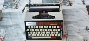 Brother Deluxe 1350 pisaca masina