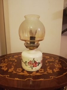 Lampa za noćni stočić