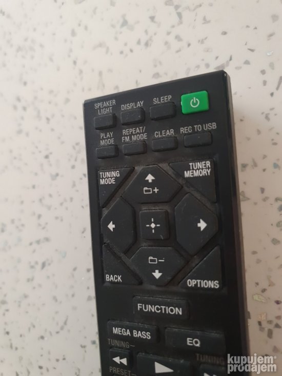 Sony rm-am220u daljinski.