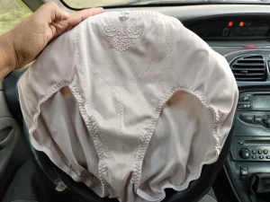 krem ženski steznik XXXL