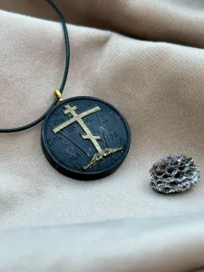 Medaljon u duborezu - Car Slave - crno zlatni