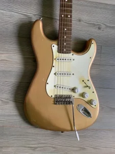Mv Stratocaster  2.7kg