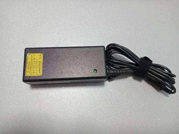 punjac Acer 19V 3.42A 65W 5.5x1.7mm #10194