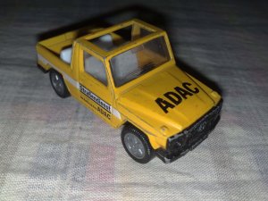 Mercedes-Bez 280 GE Siku