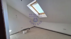 Š-525897, Opština Novi Sad, 4.0 četvorosoban, 105 m²