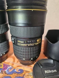 Nikon 24-70 mmf2,8G ED AF-S / i DX 18-300mm f/3,5-5,6G ED VR