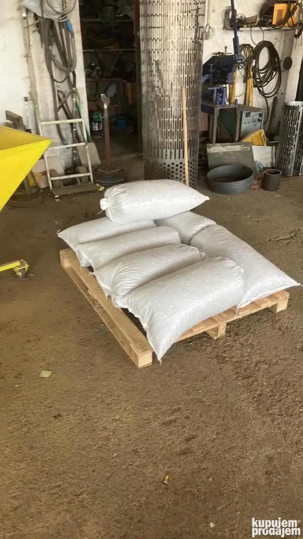 Profesionalno usluzno krckanje i prebiranje lesnika