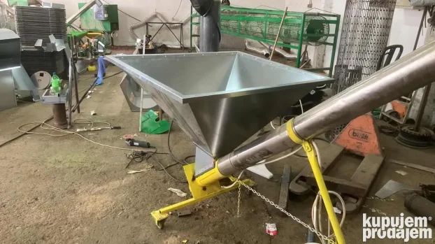 Profesionalno usluzno krckanje i prebiranje lesnika