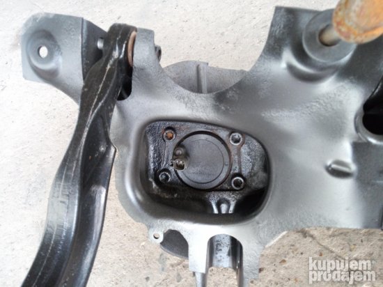 Ford S max vesanje zadnjeg desnog tocka