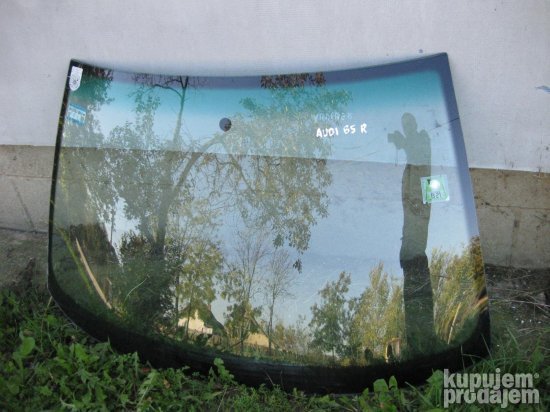 Audi A4 b5 sofersajbna polovna ispravna