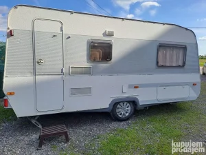 Kamp prikolica 1999 god tek registrovana 6,10m