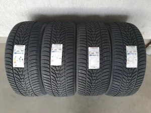 nove zimske gume 275/40 r 22 hankook