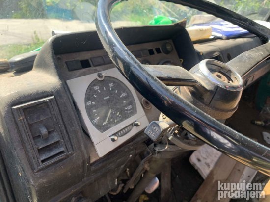 Zastava kamion
