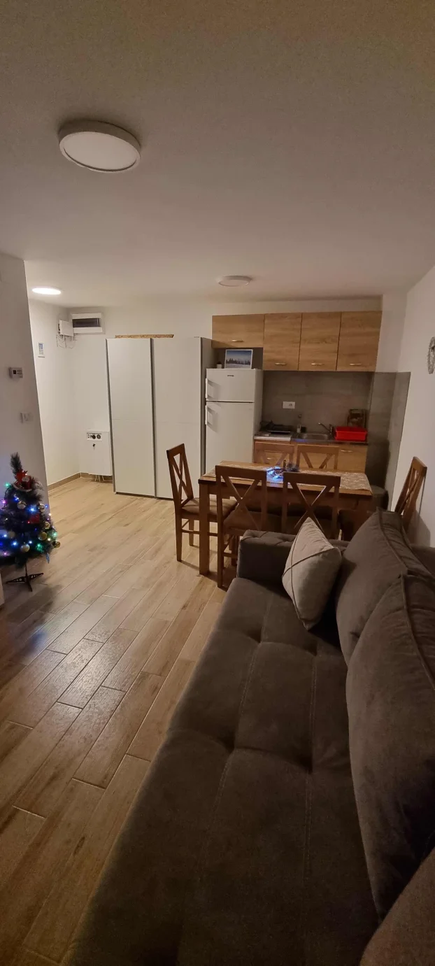 Kopaonik, Kraljevi čardaci, 1.0 jednosobna, 30 m²