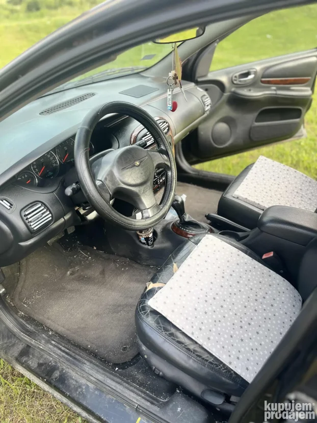 2004 Chrysler Neon 2.0 LX DVA AUTA
