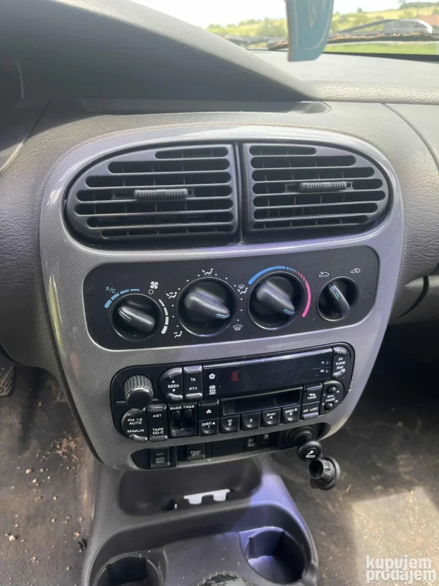 2004 Chrysler Neon 2.0 LX DVA AUTA