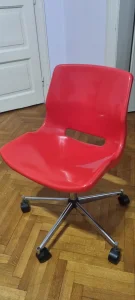 Stolica kancelarijska