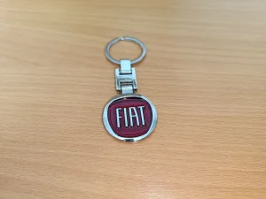 Privezak Fiat. Novo.