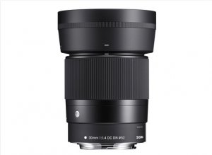 SIGMAPHOTO 30mm f/1.4 DC Dn objective (Canon)