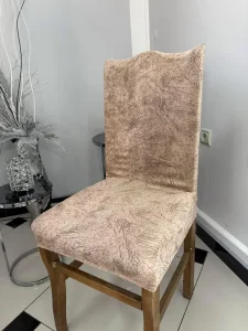 Plišane navlake za stolice bez karnera