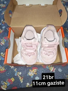 Patike za devojcicu 21broj