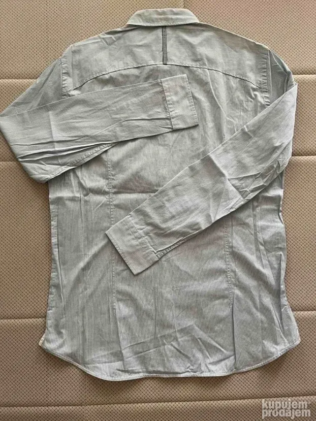 Najsvetlije plava muska kosulja (L) Hugo Boss