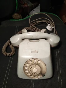 vintage telefon fiksni EI Nis Yugoslavia